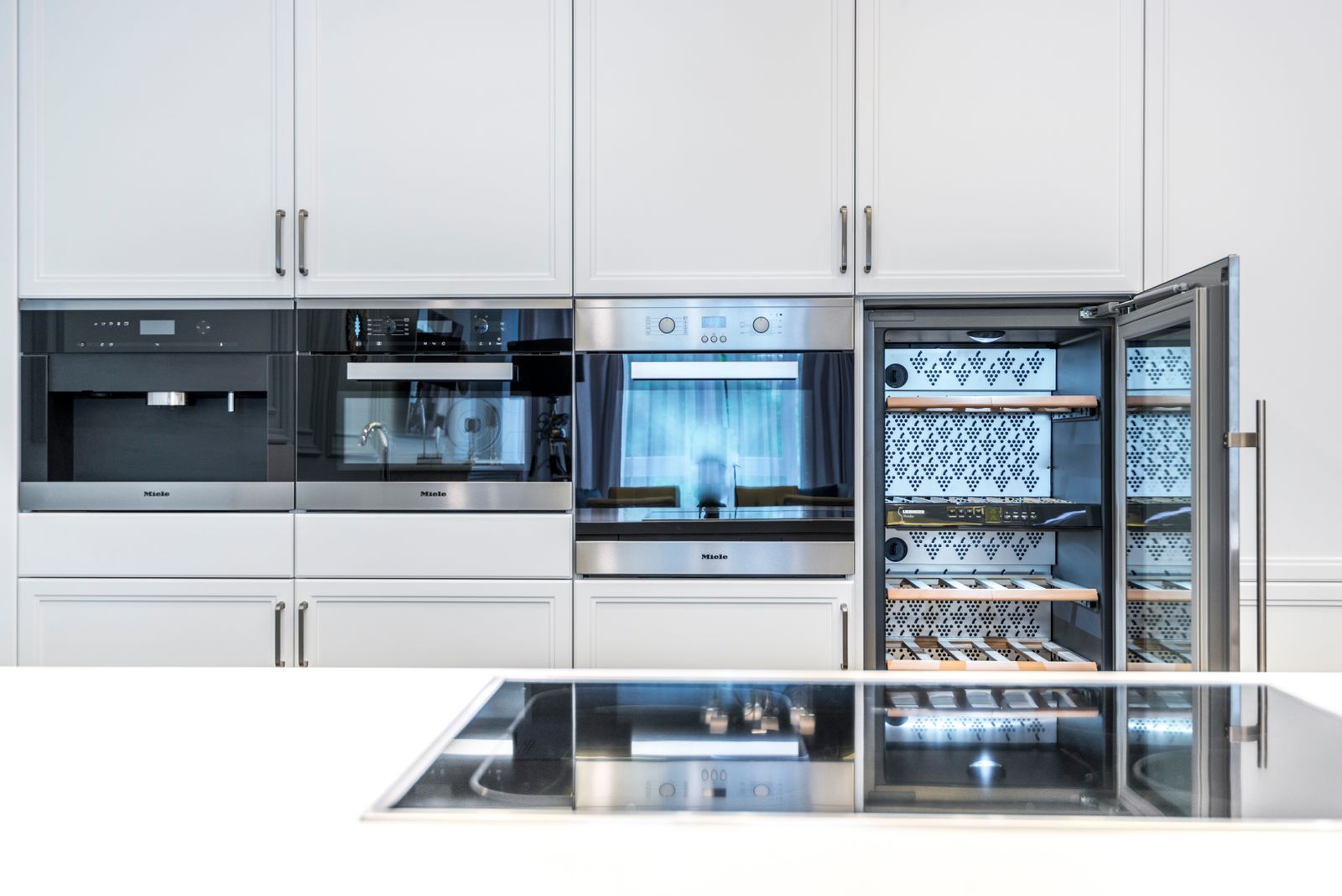 Viking Cooktop Viking VRT5366BSS