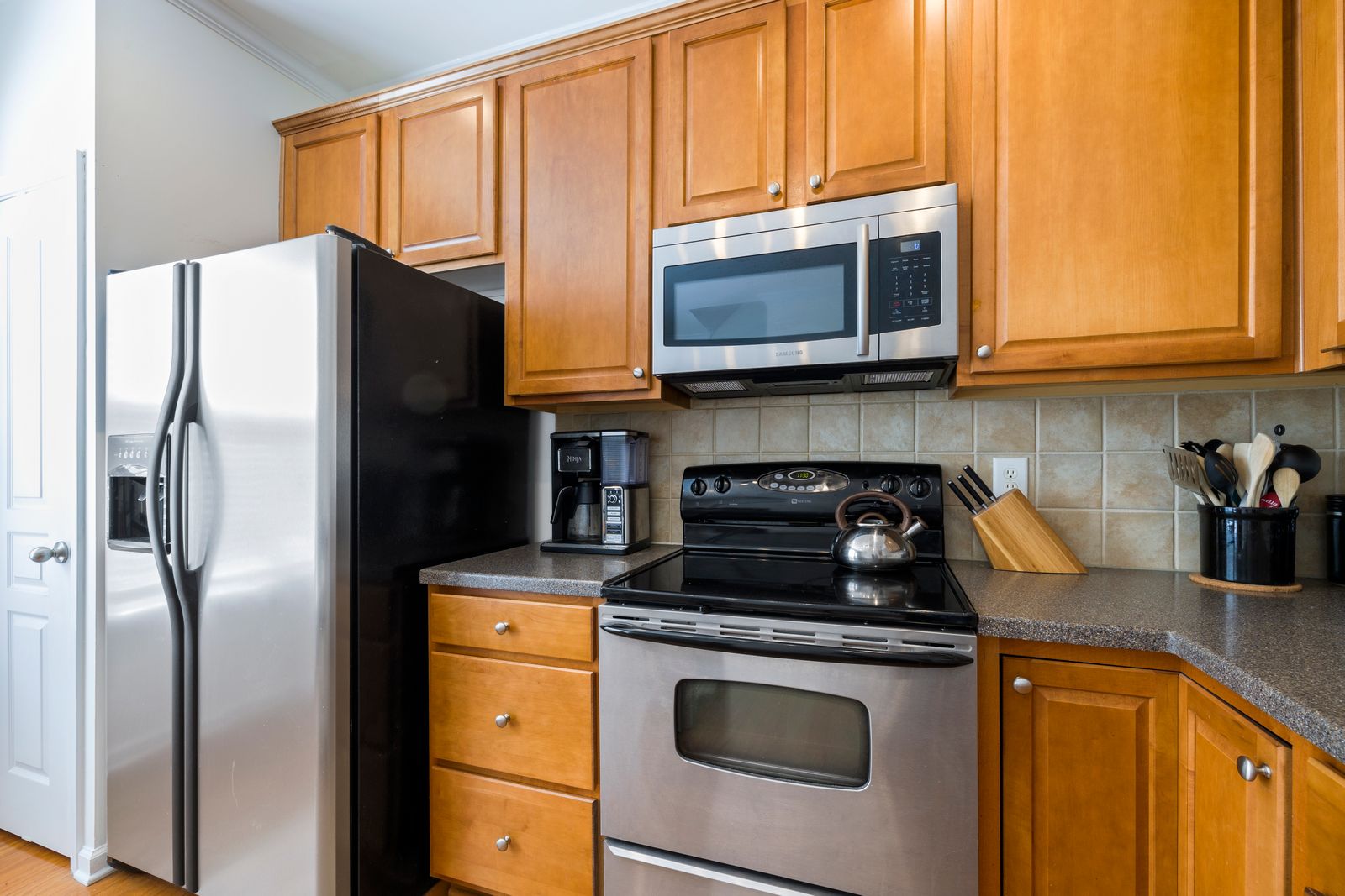 Viking Range Viking TVDR4816B